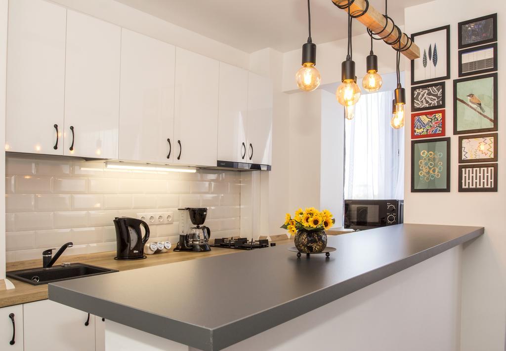 Studio L By Mrg Apartments Bucharest Luaran gambar