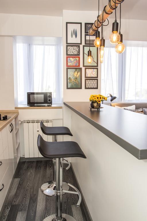 Studio L By Mrg Apartments Bucharest Luaran gambar